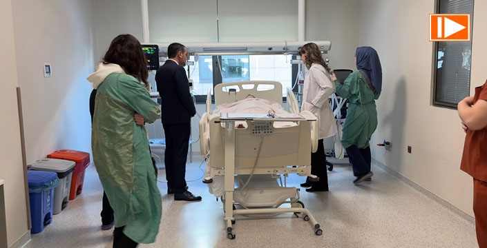 Göçükten sağ kurtarılan madencilerden ilk görüntü